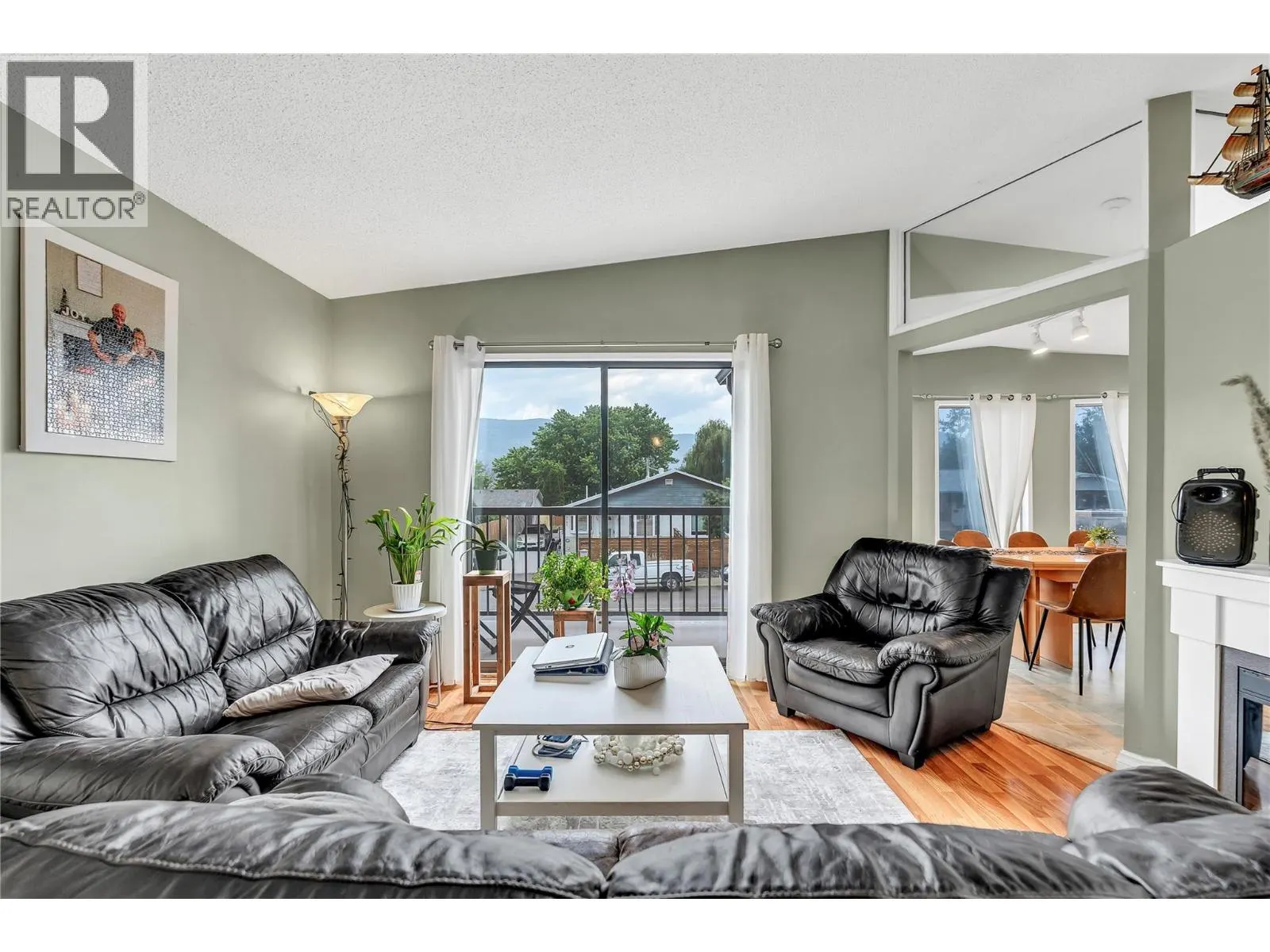 2494 Cornwall Drive
