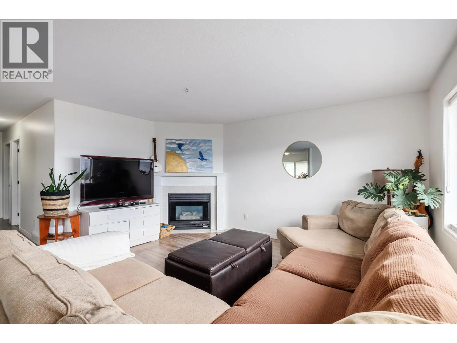 2440 Old Okanagan Highway Unit# 328