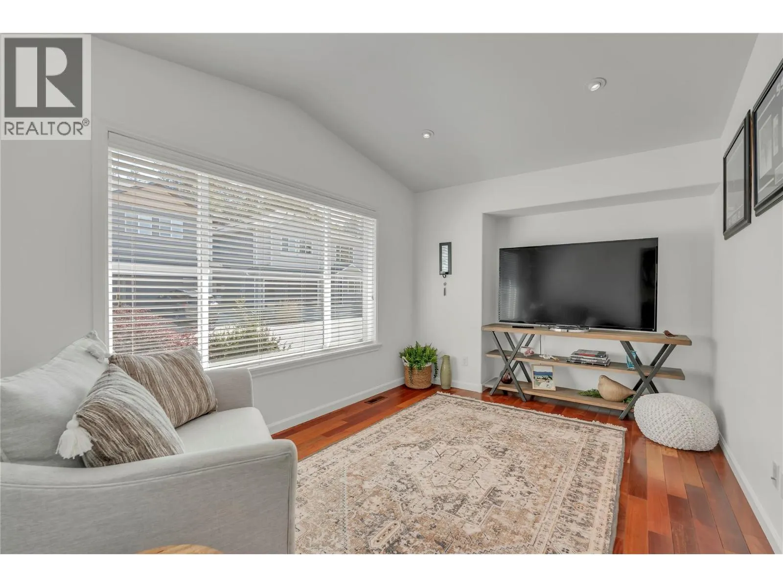 695 Pineview Road Unit# 131