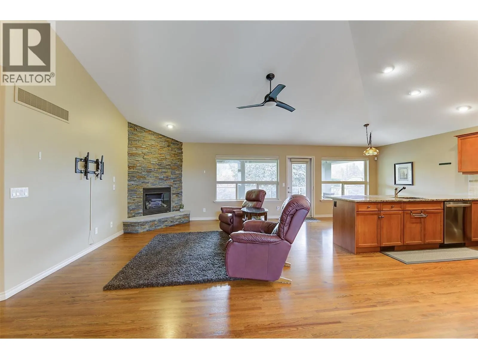 2155 Horizon Drive Unit# 31