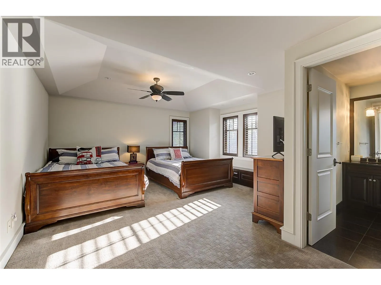 3673 Green Bay Landing