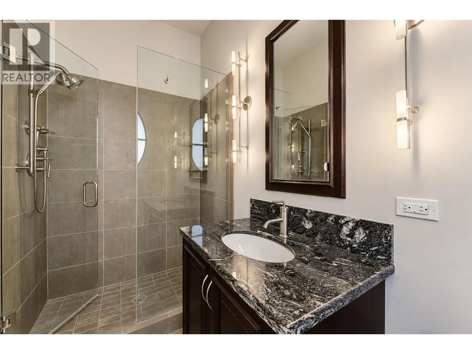 3673 Green Bay Landing
