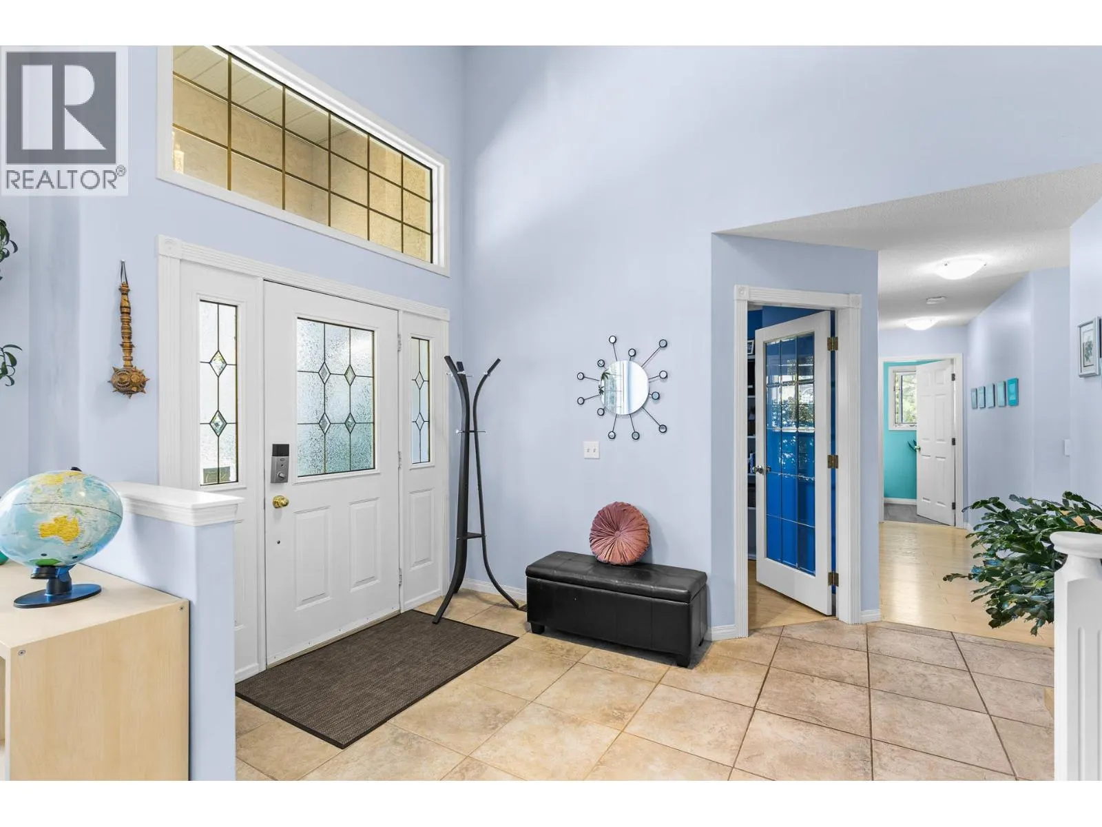 4015 Mahonia Drive