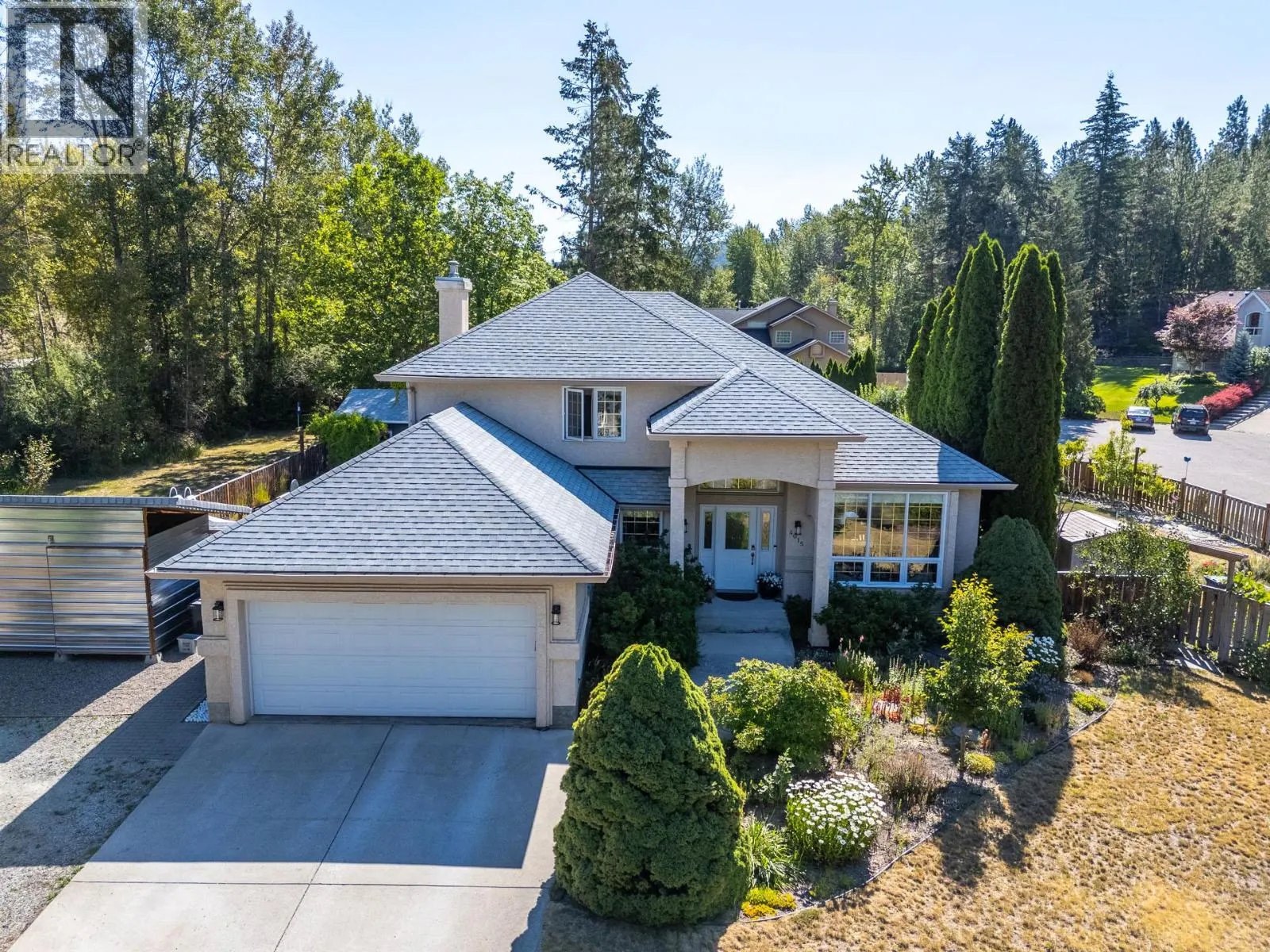 4015 Mahonia Drive
