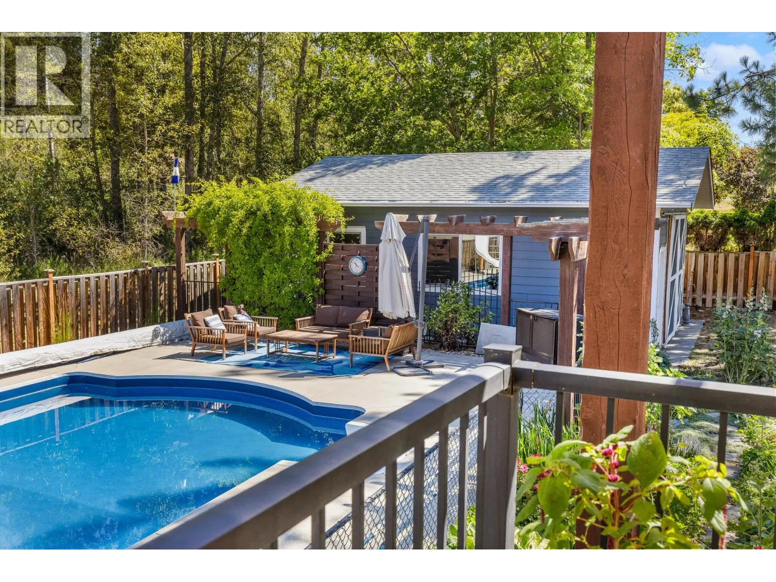 4015 Mahonia Drive