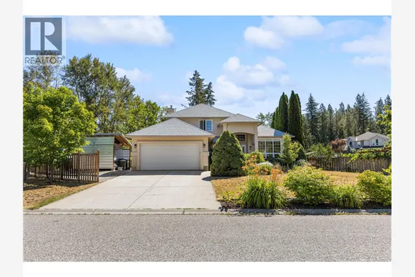 4015 Mahonia Drive