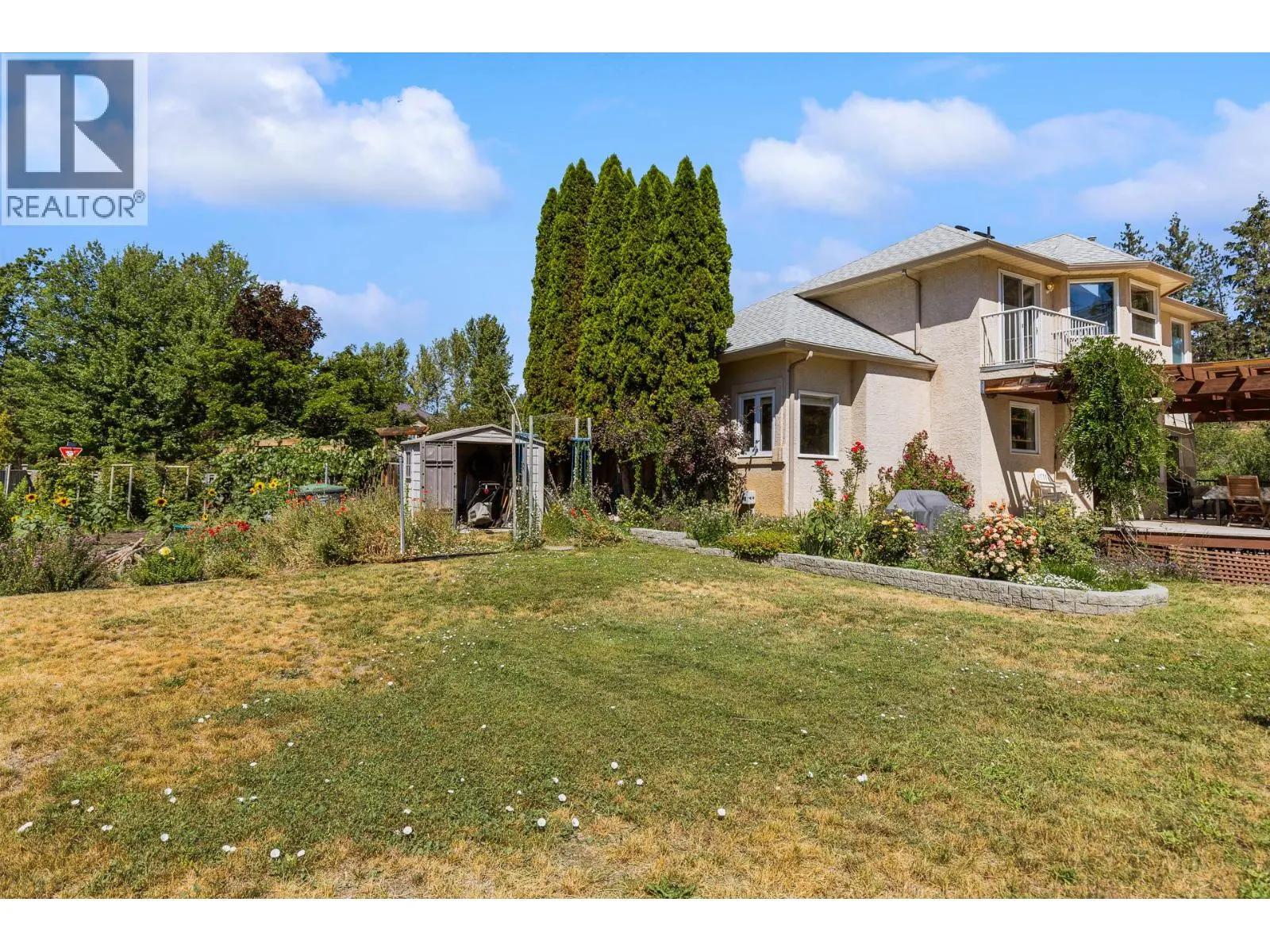 4015 Mahonia Drive