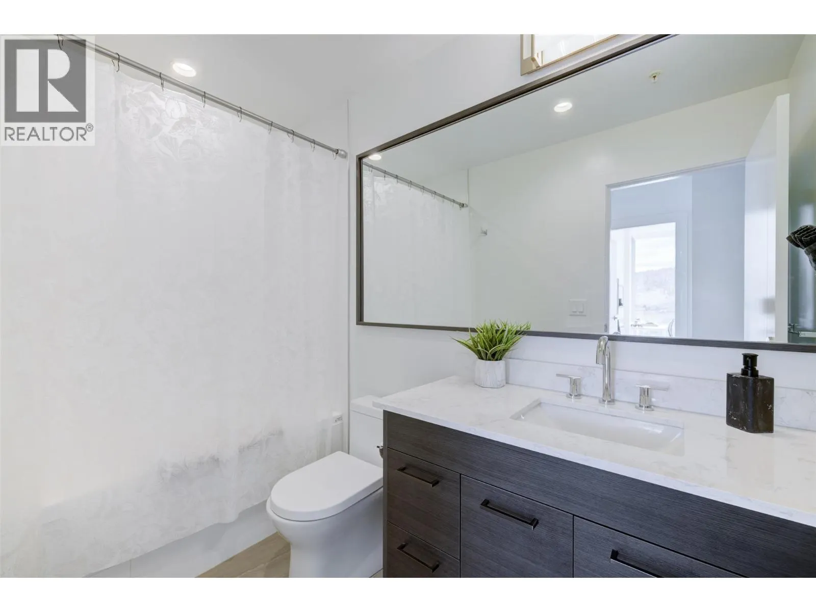 1181 Sunset Drive Unit# 2302