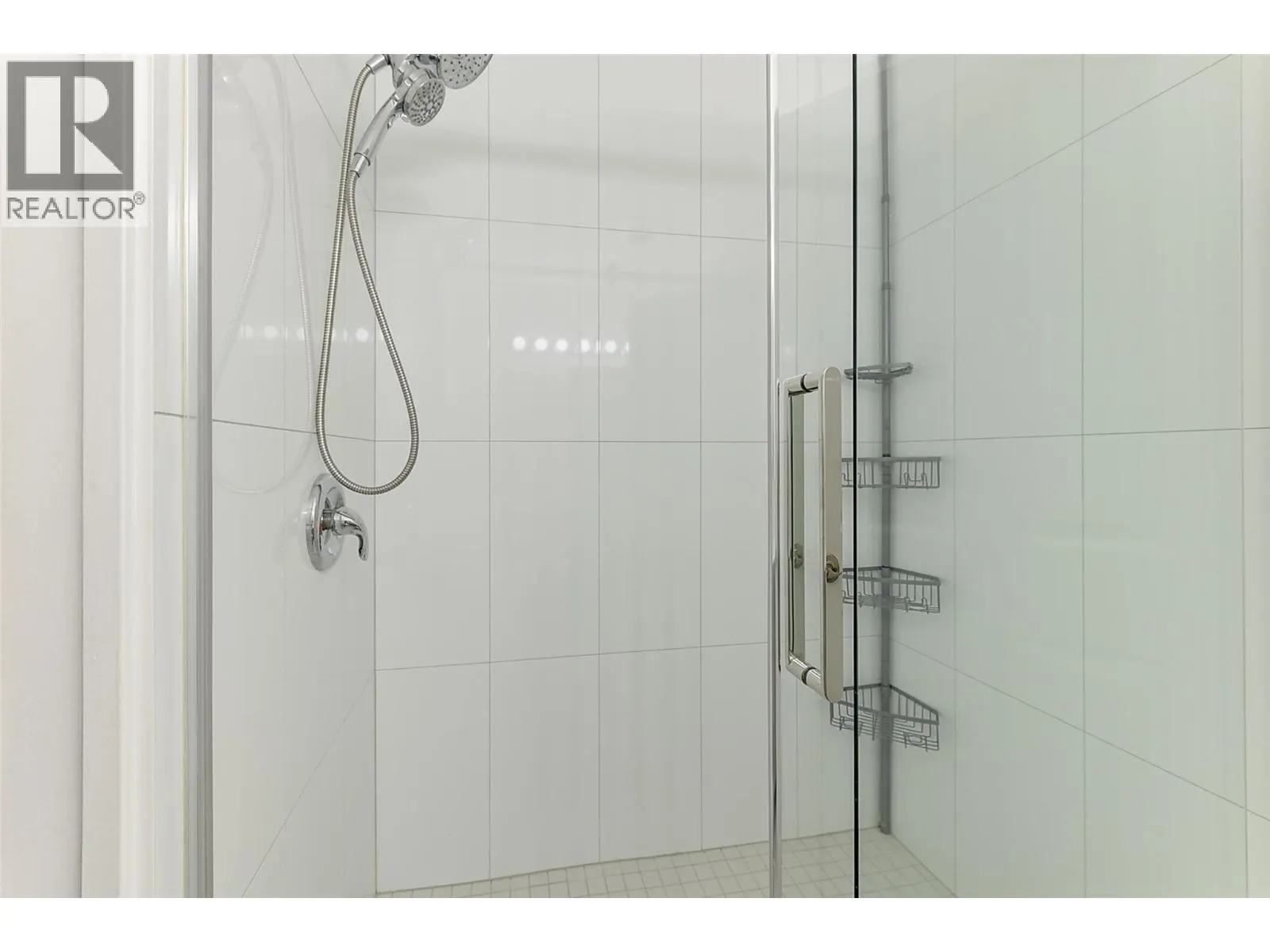 983 Bernard Avenue Unit# 206