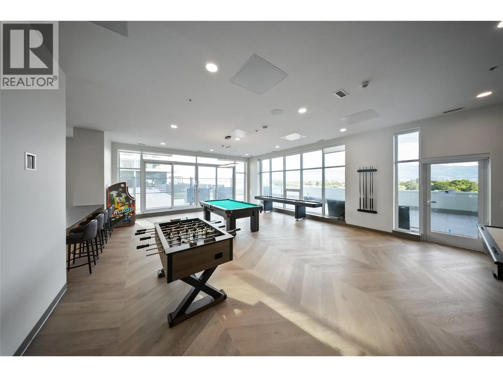 238 Leon Avenue Unit# 1408