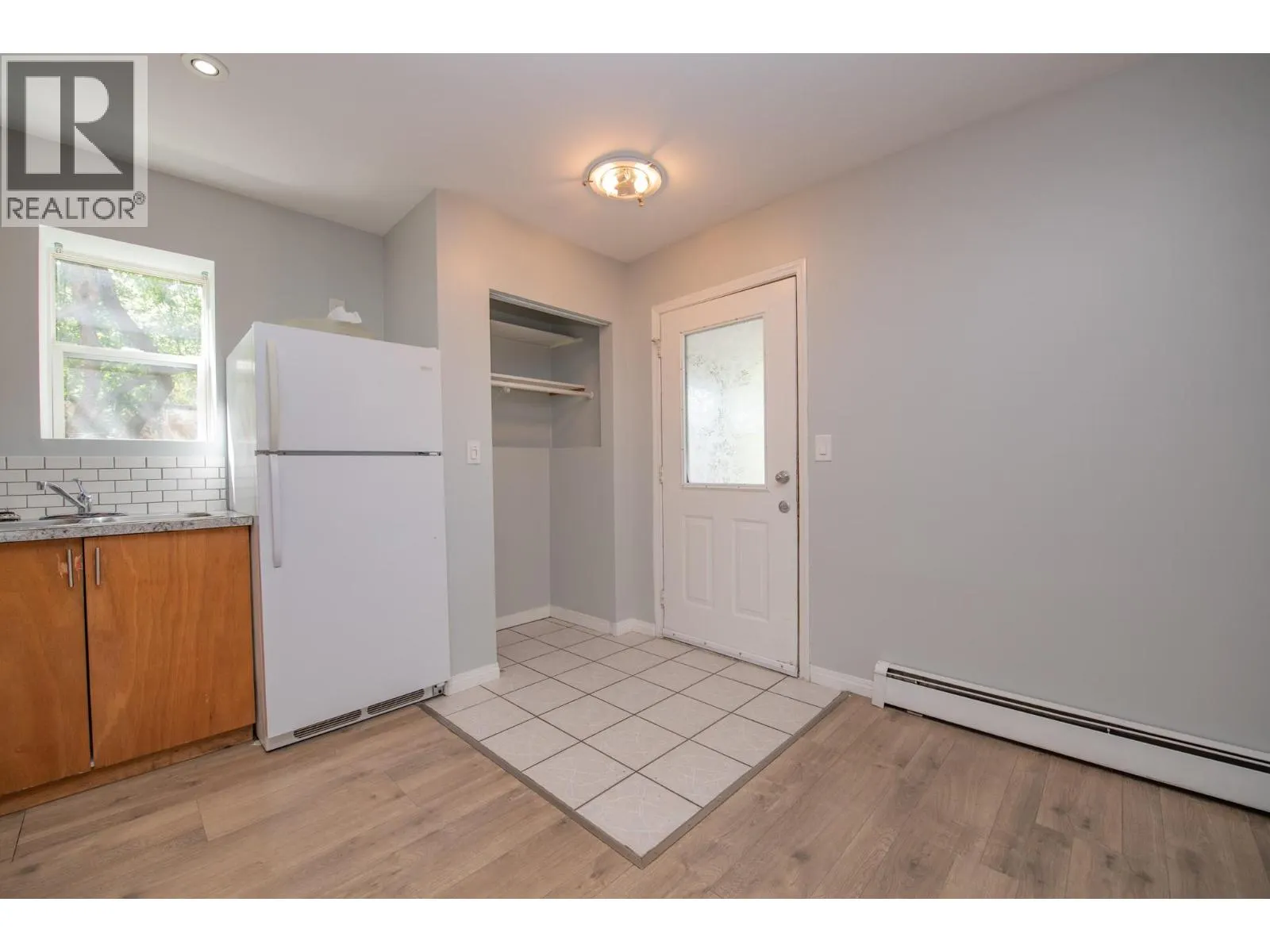 3908 Pleasant Valley Road