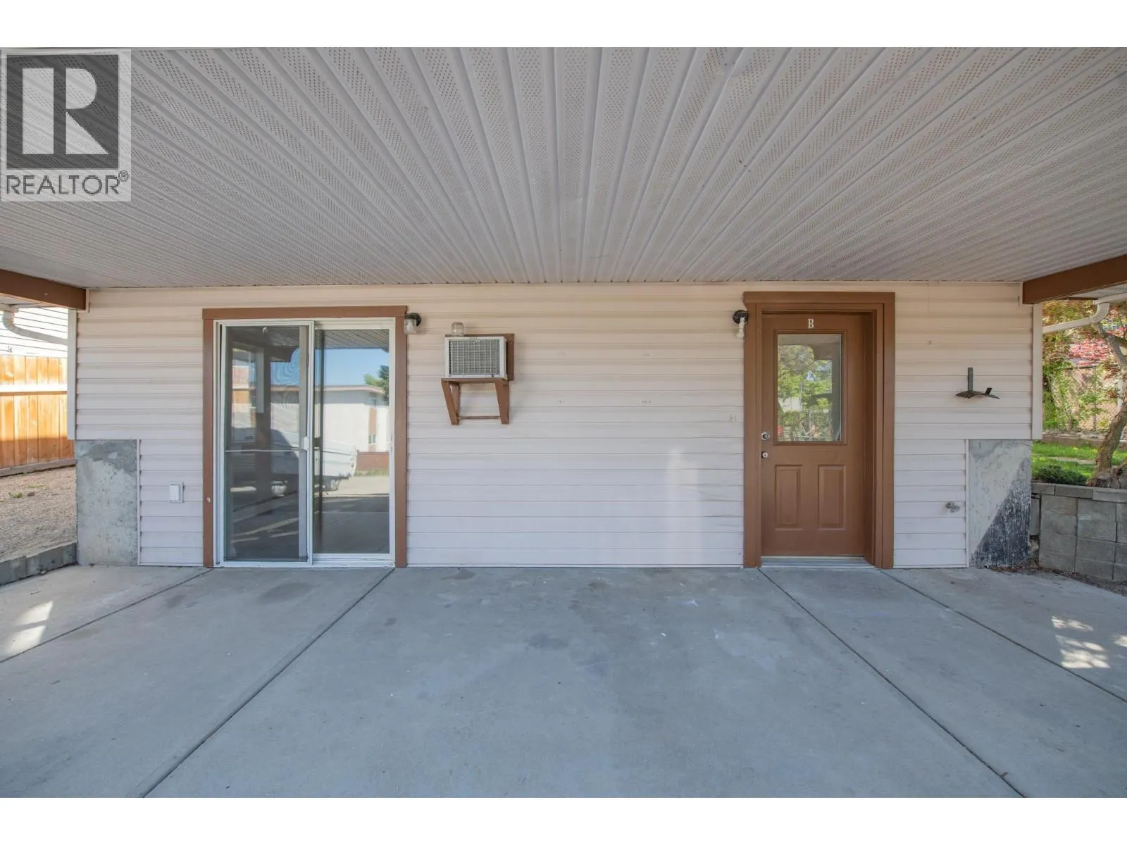 3908 Pleasant Valley Road