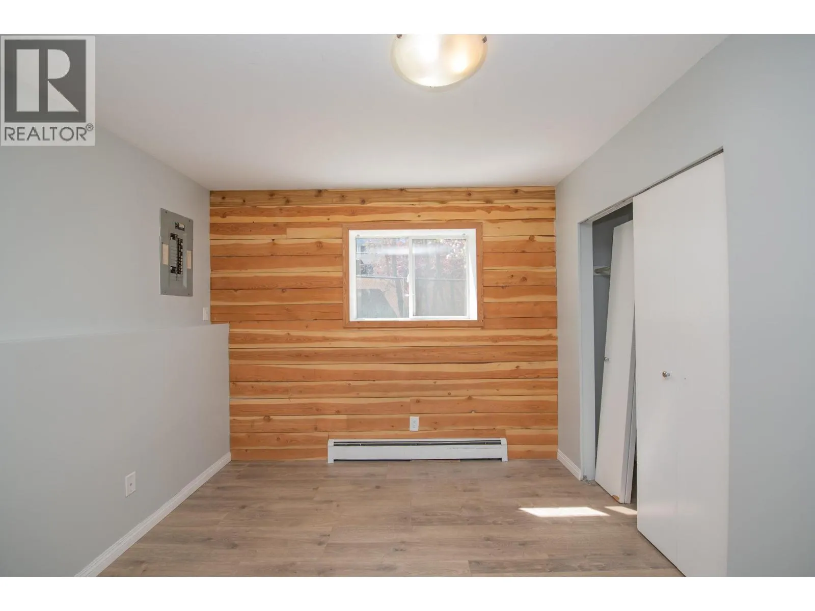 3908 Pleasant Valley Road
