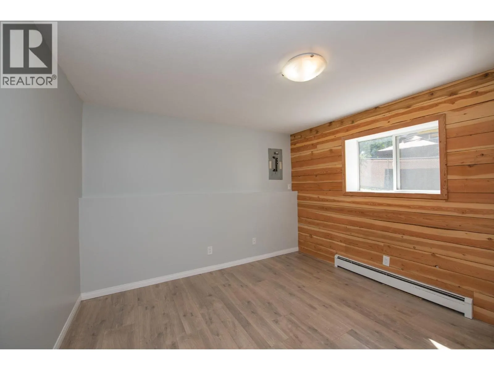 3908 Pleasant Valley Road
