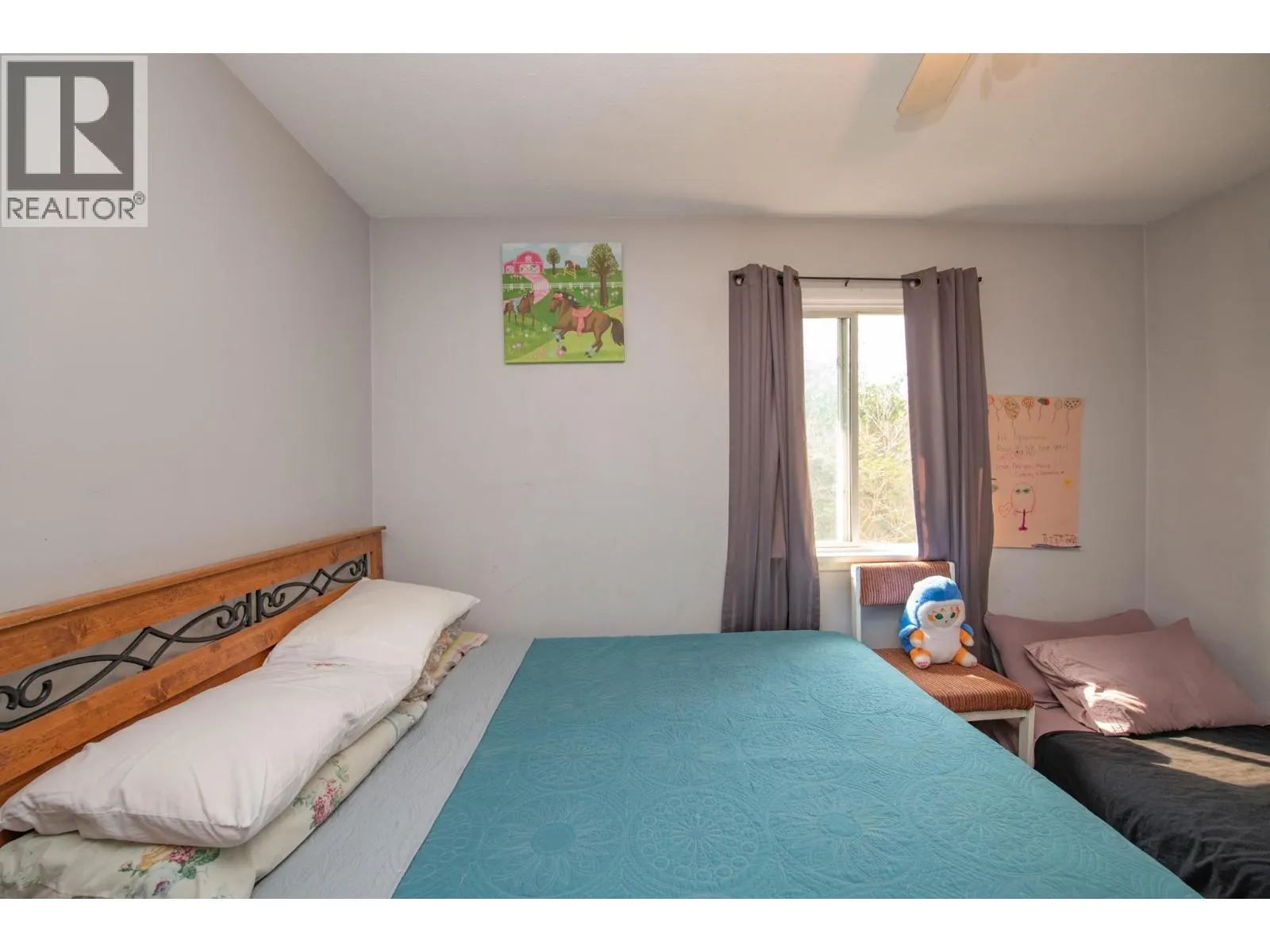 3908 Pleasant Valley Road