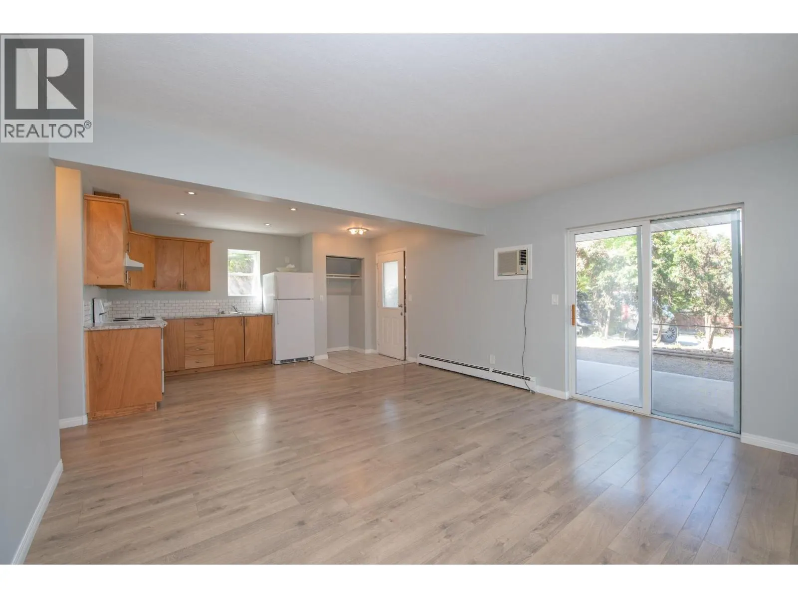 3908 Pleasant Valley Road