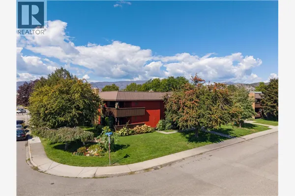 1870 Parkinson Way Unit# 205