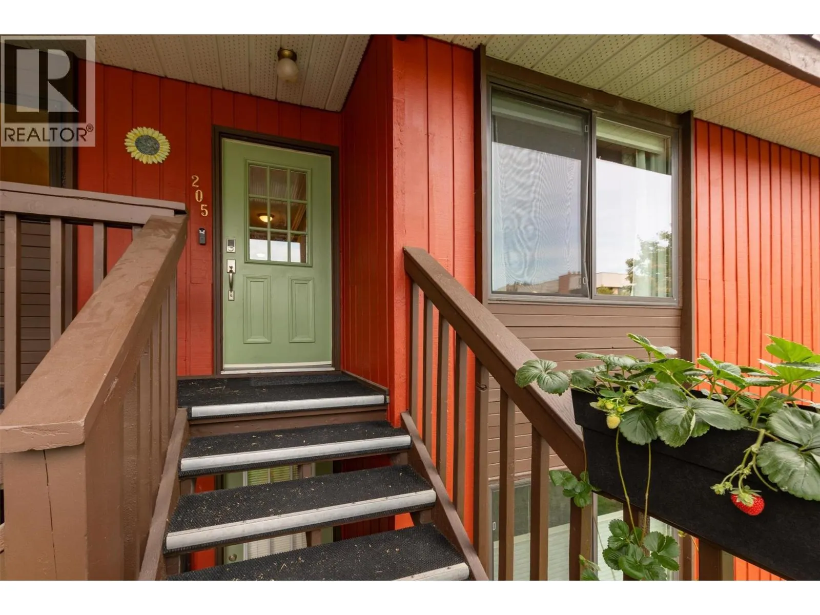 1870 Parkinson Way Unit# 205
