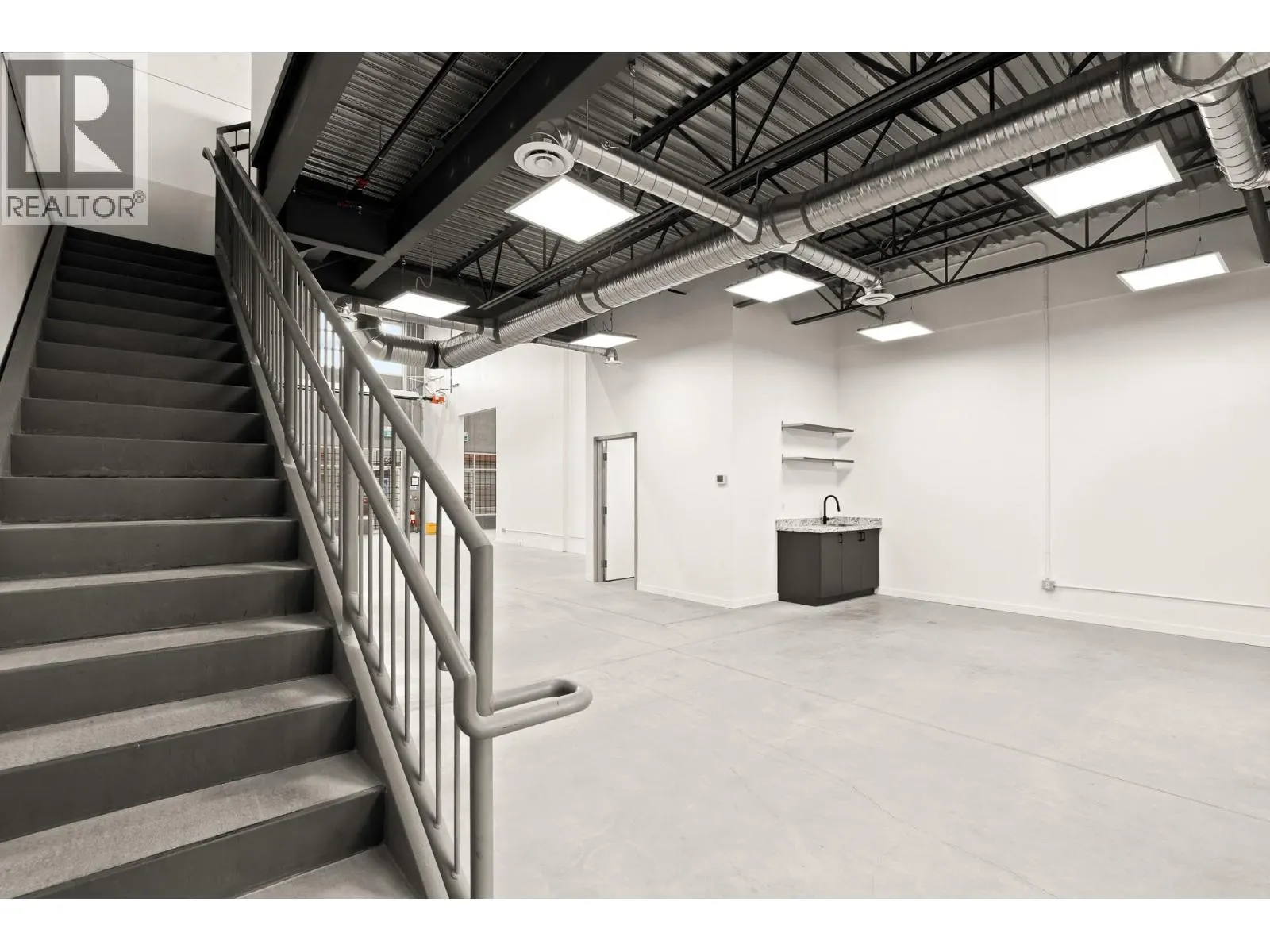 880 Clement Avenue Unit# 204