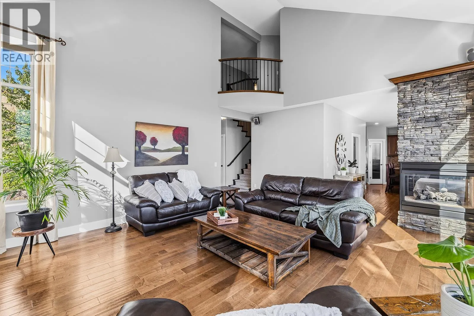 3162 Saddleback Place
