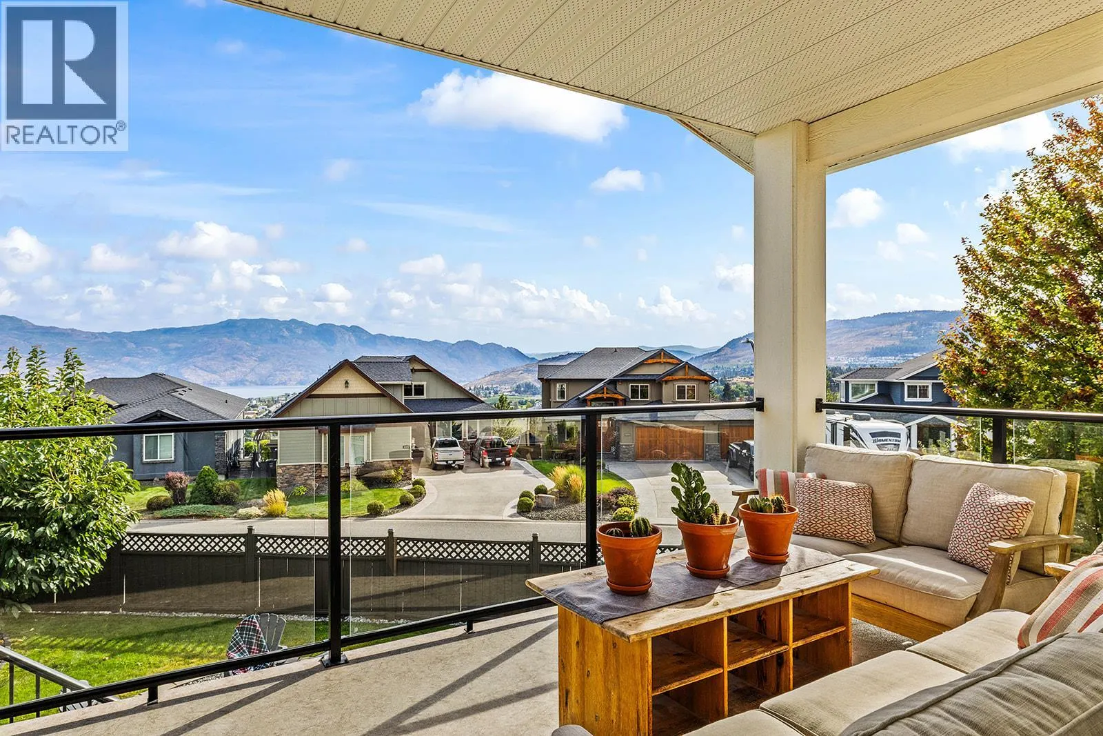 3162 Saddleback Place