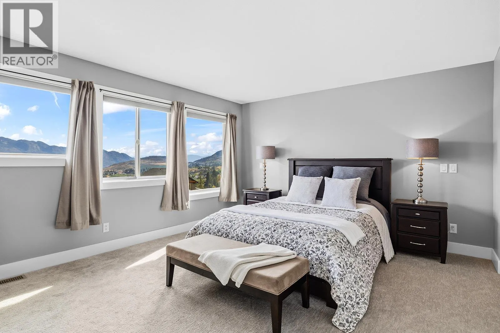 3162 Saddleback Place