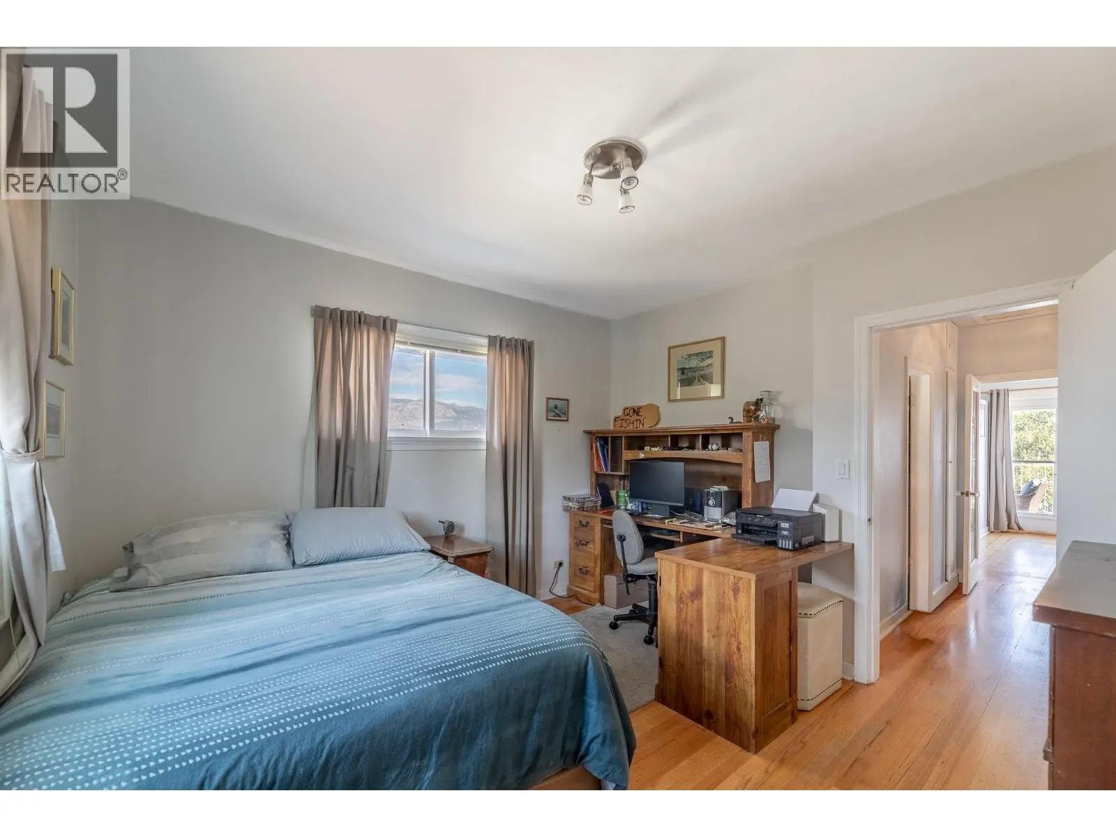 14602 Fisher Close
