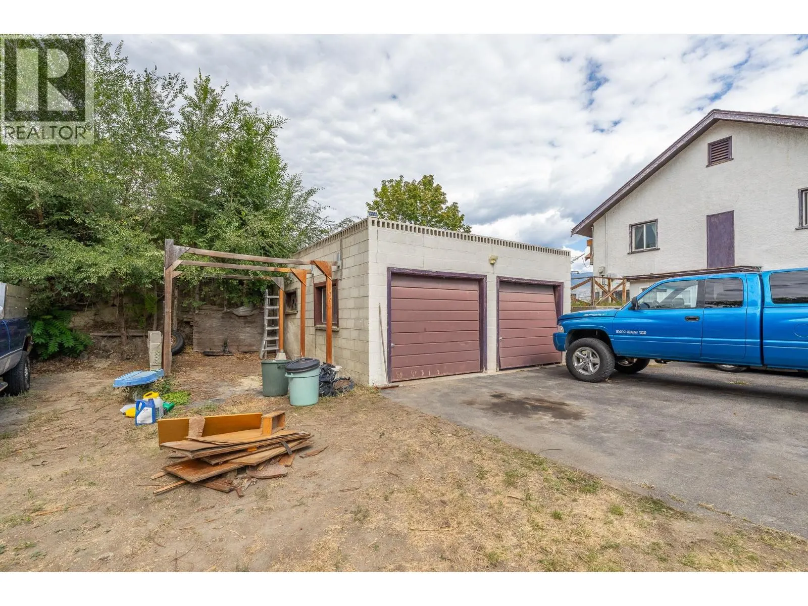 14602 Fisher Close
