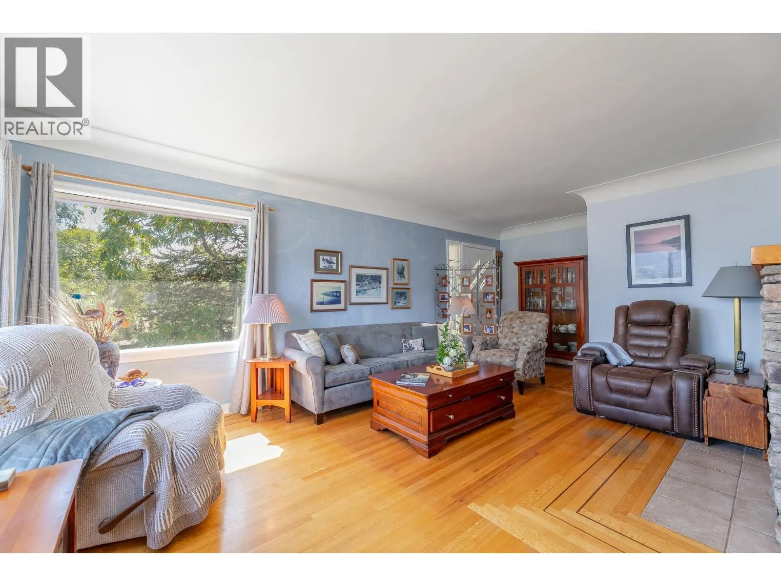 14602 Fisher Close