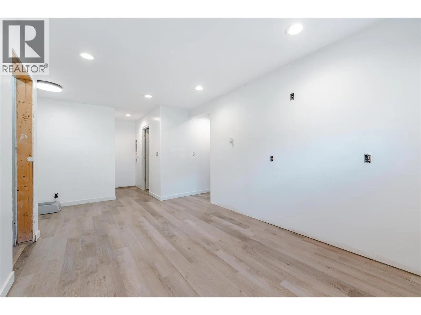703 Center Street