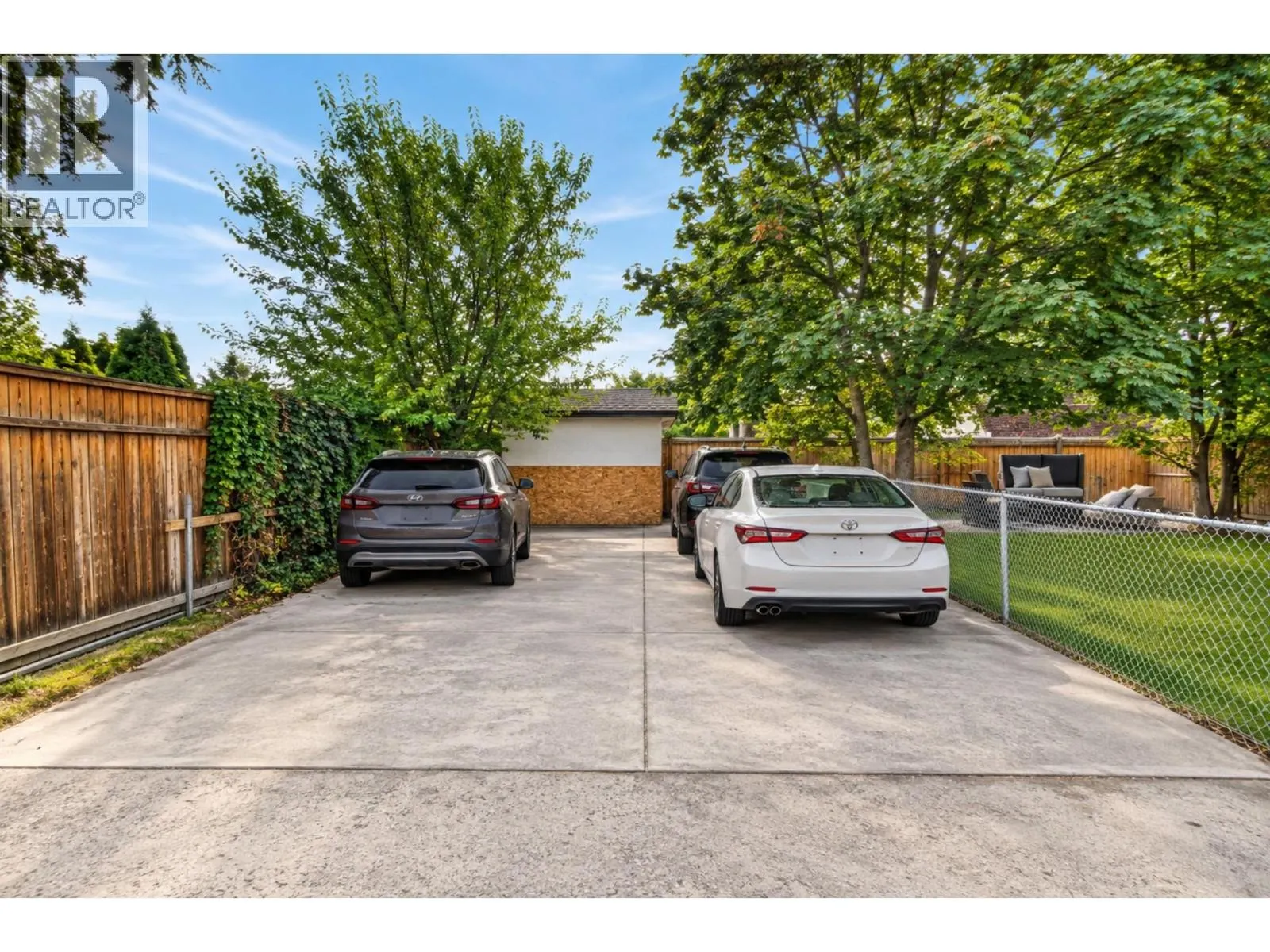 1387 Gordon Drive