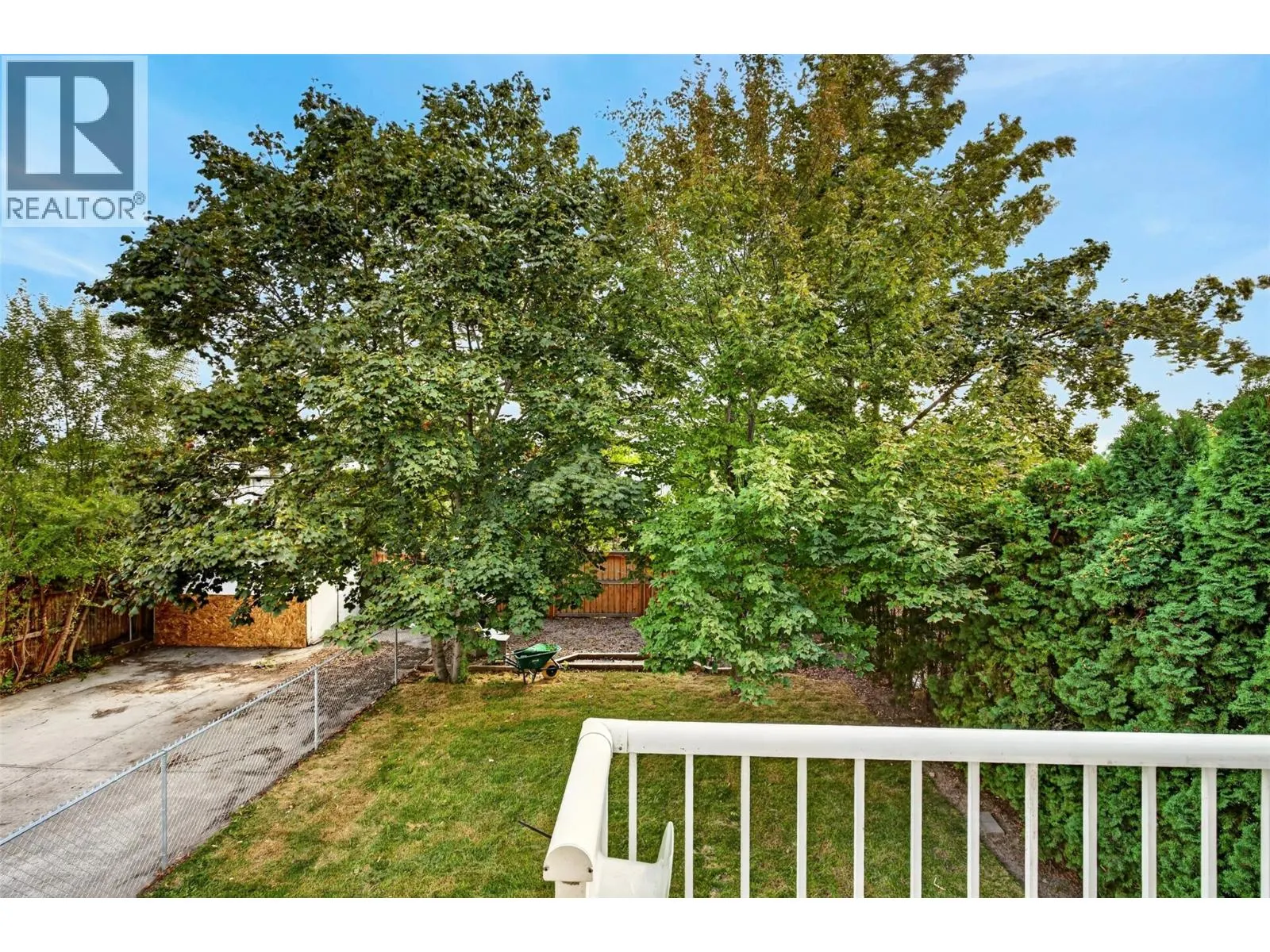 1387 Gordon Drive