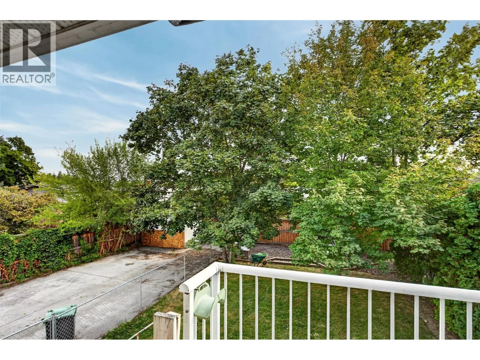 1387 Gordon Drive