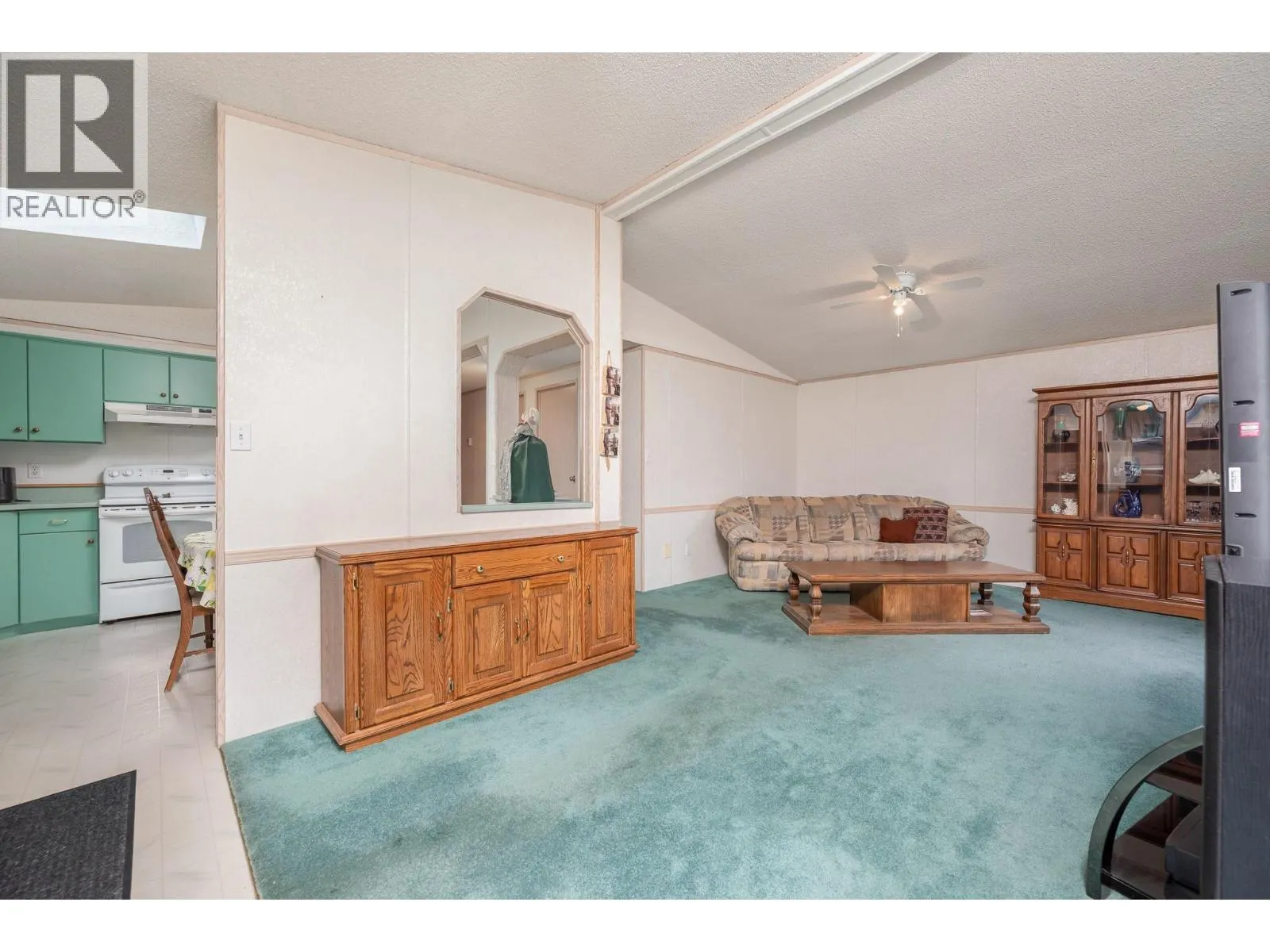 1600 43 Avenue Unit# 27