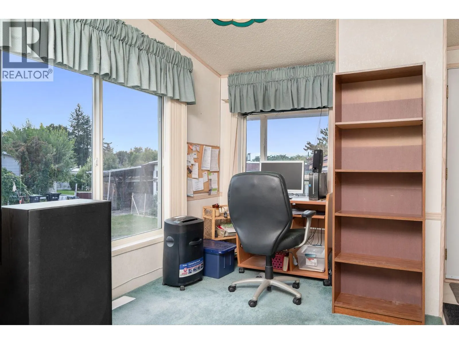 1600 43 Avenue Unit# 27