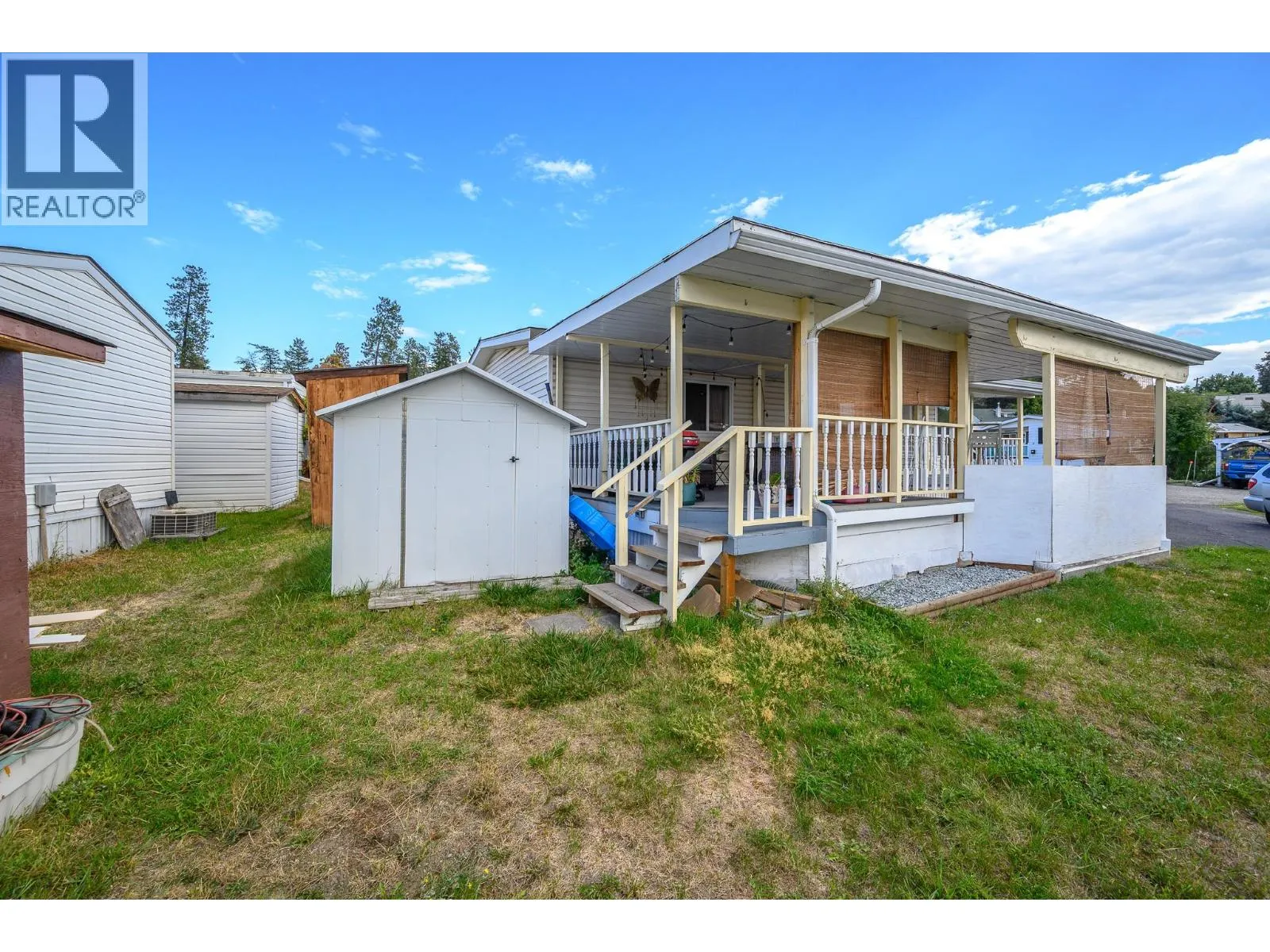 1600 43 Avenue Unit# 27