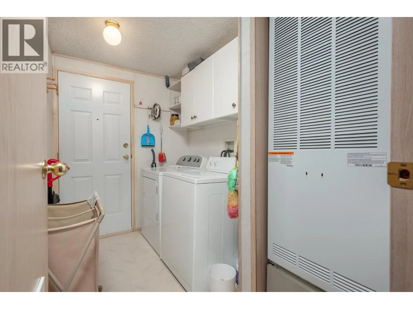 1600 43 Avenue Unit# 27