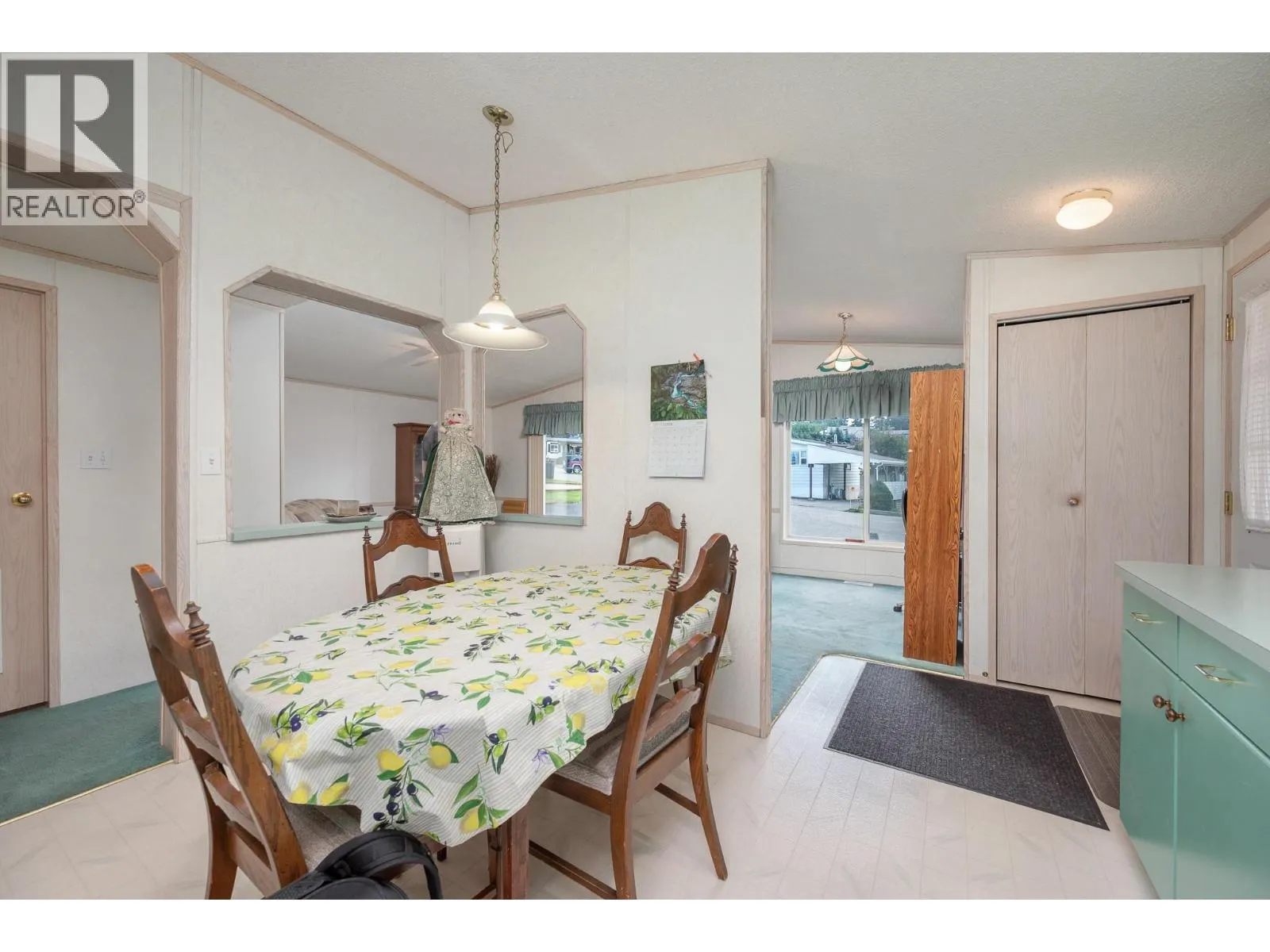 1600 43 Avenue Unit# 27