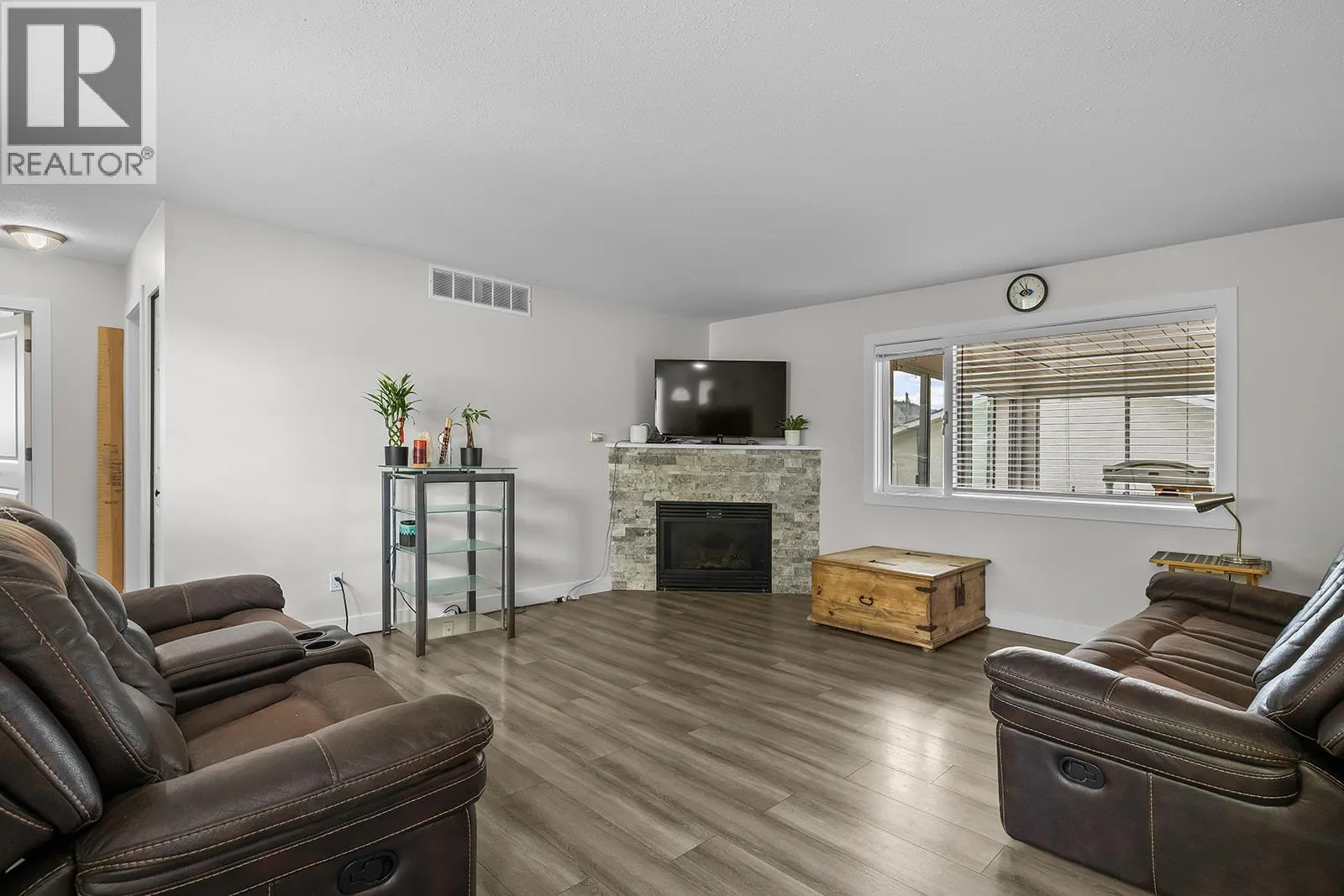 3463 Logan Road