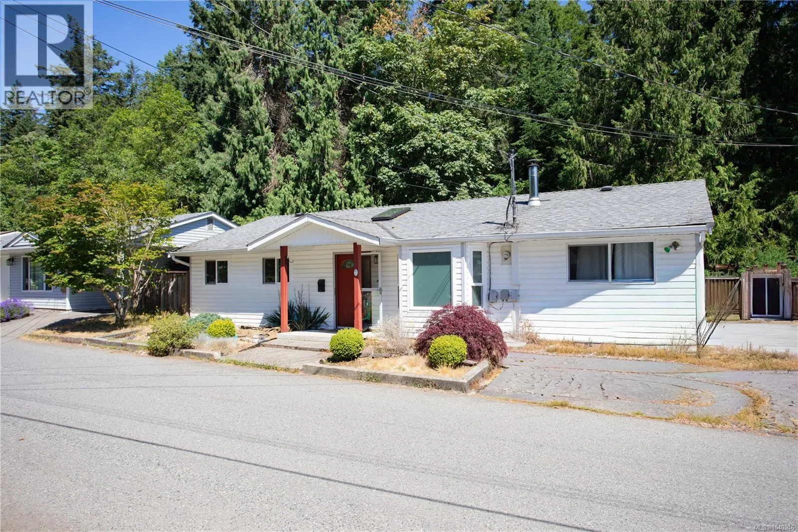 7 4604 Hammond Bay Rd
