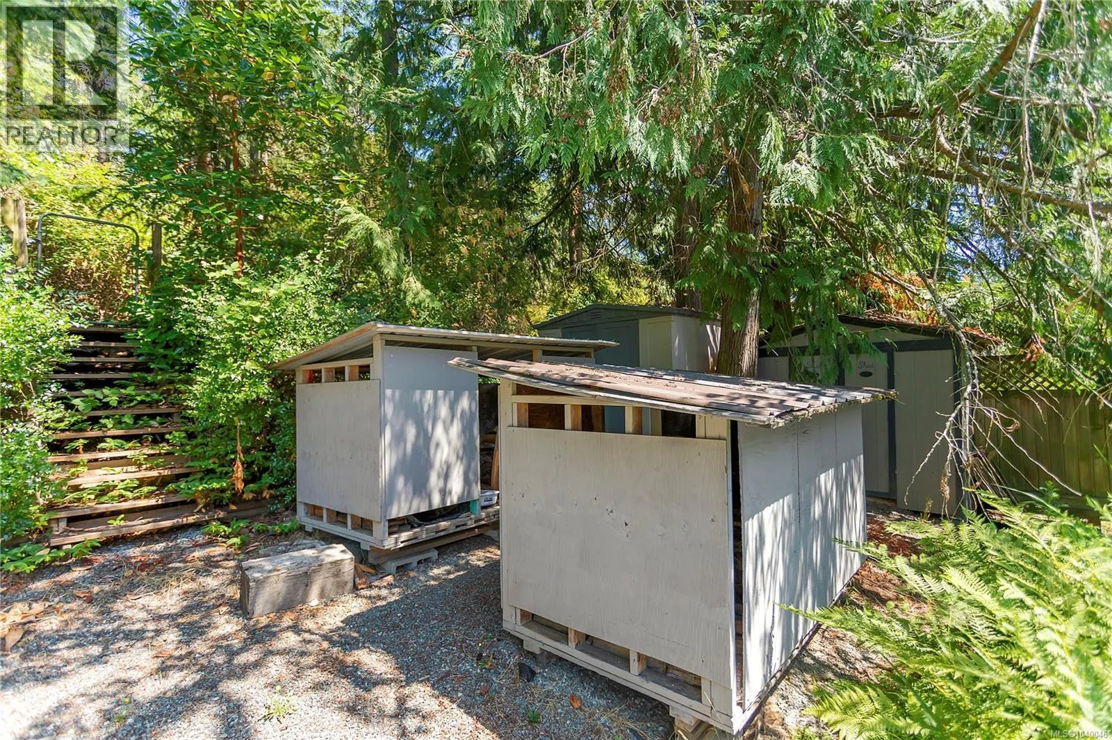 7 4604 Hammond Bay Rd