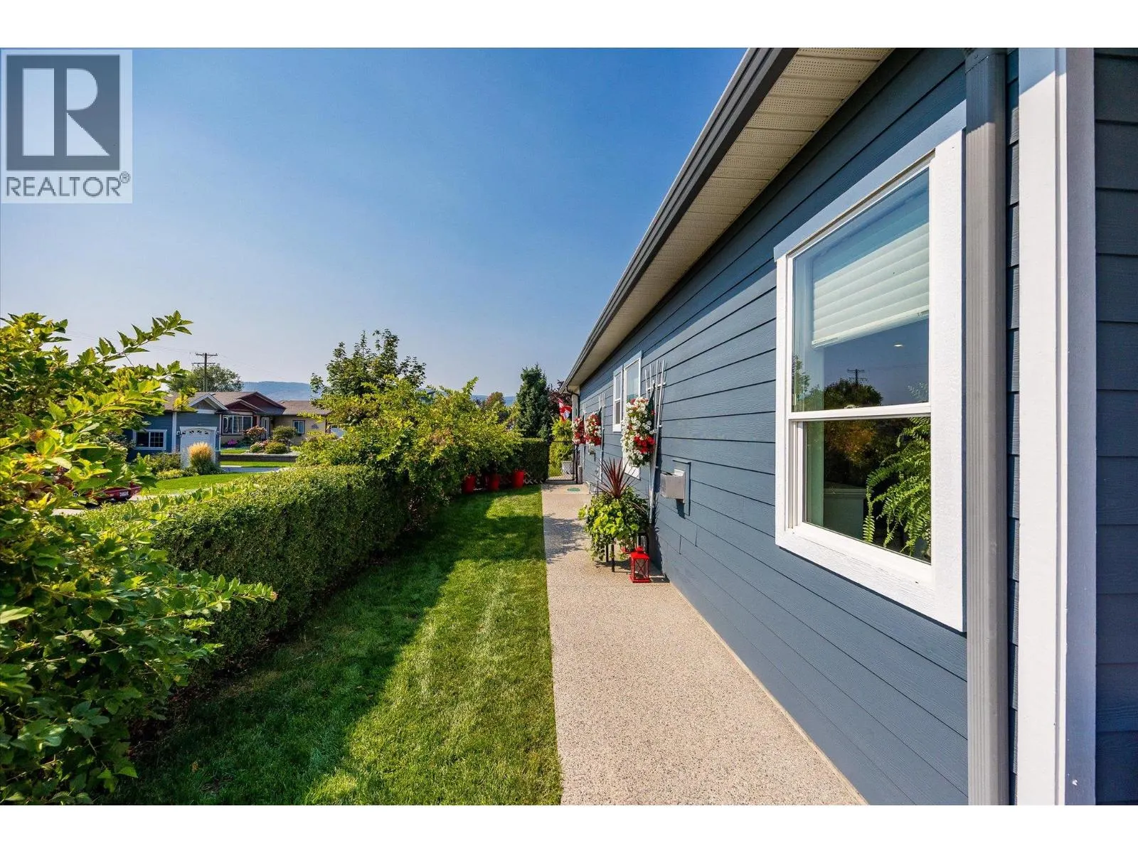 2181 Mimosa Drive