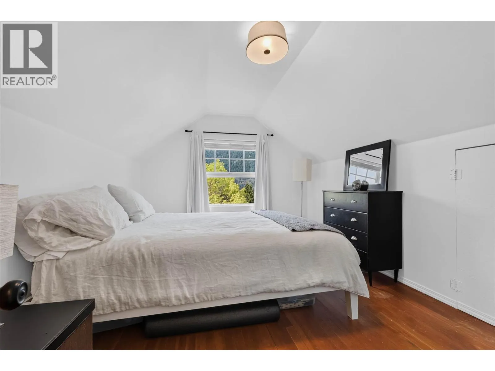 709 Fourth Street