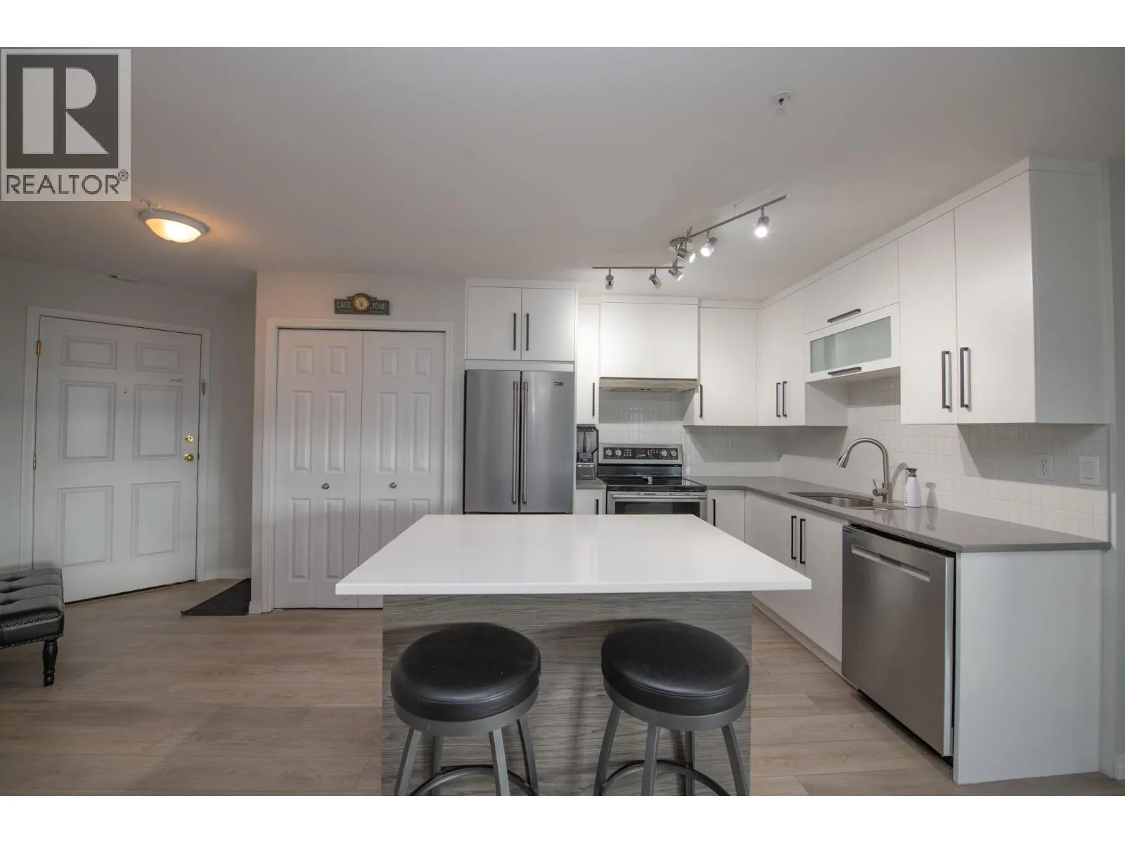 4900 Okanagan Avenue Unit# 215