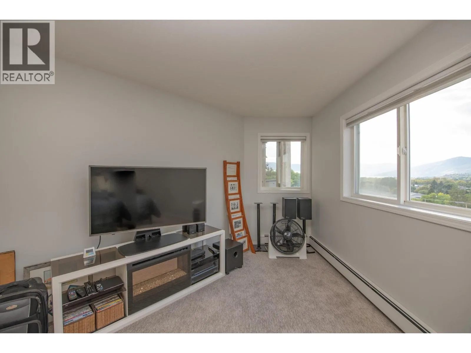 4900 Okanagan Avenue Unit# 215