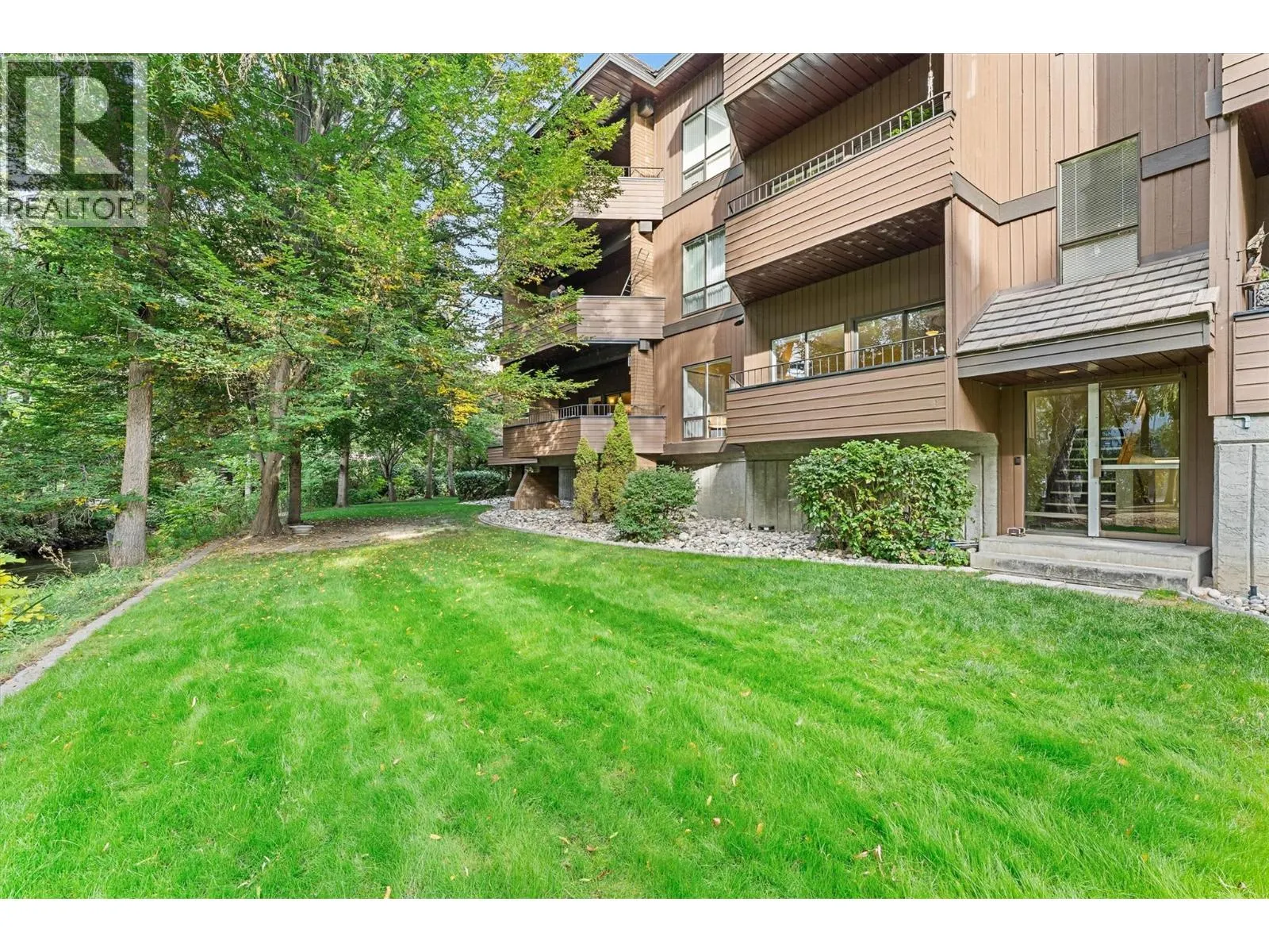 539 Sutherland Avenue Unit# 106