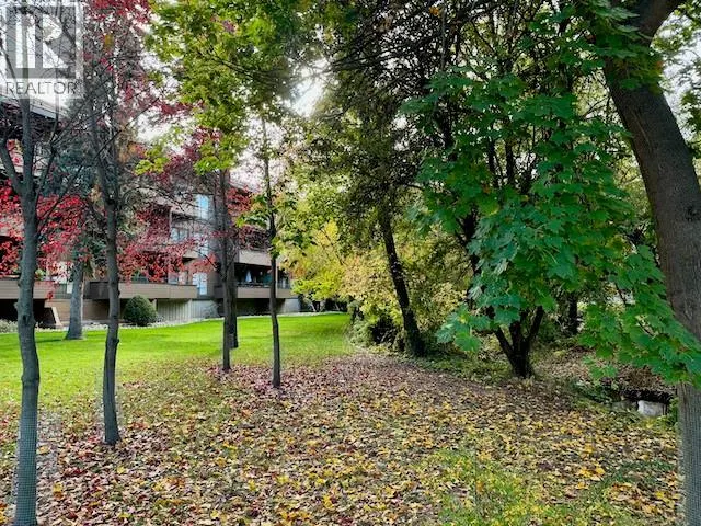 539 Sutherland Avenue Unit# 106