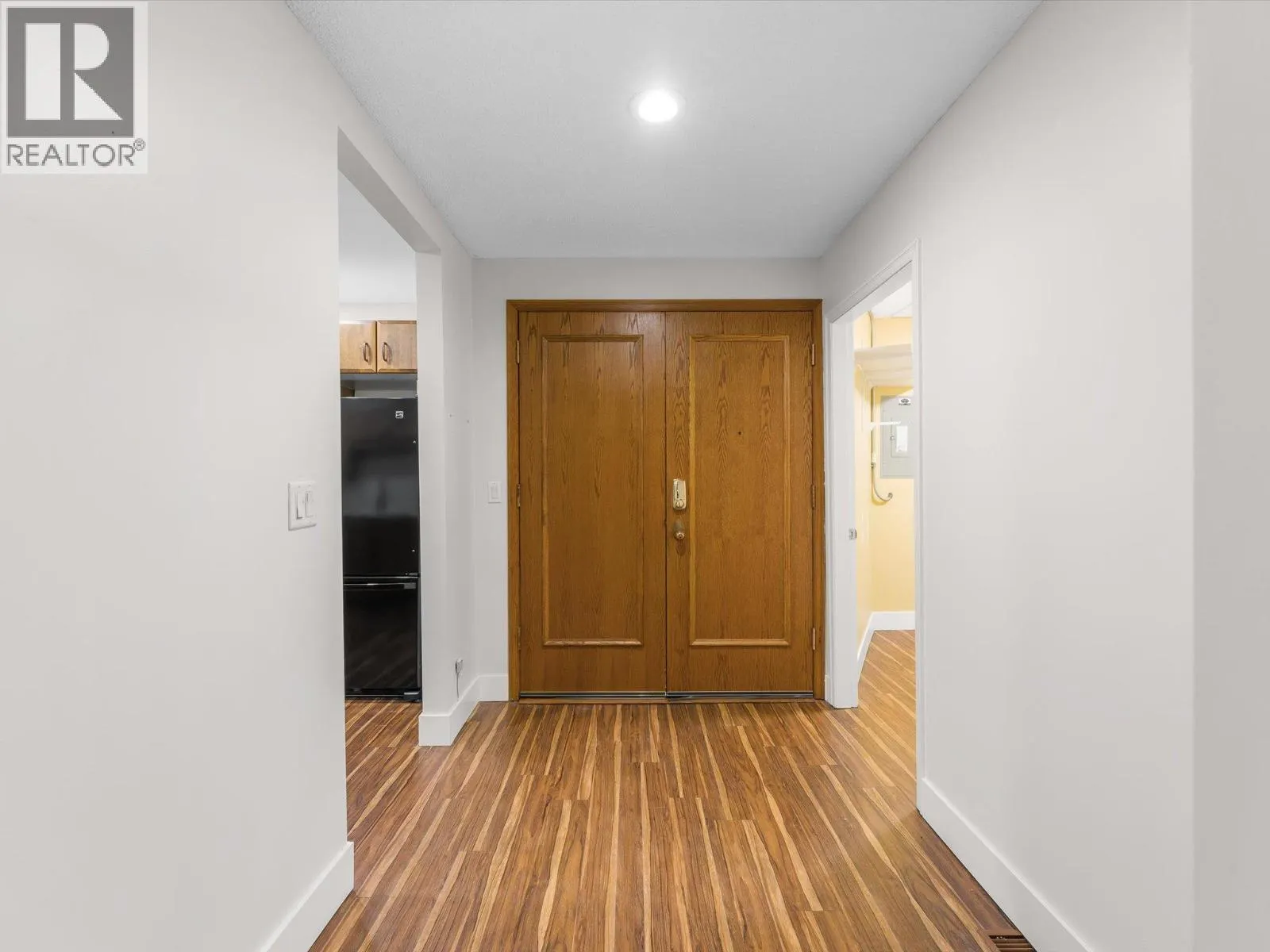 539 Sutherland Avenue Unit# 106