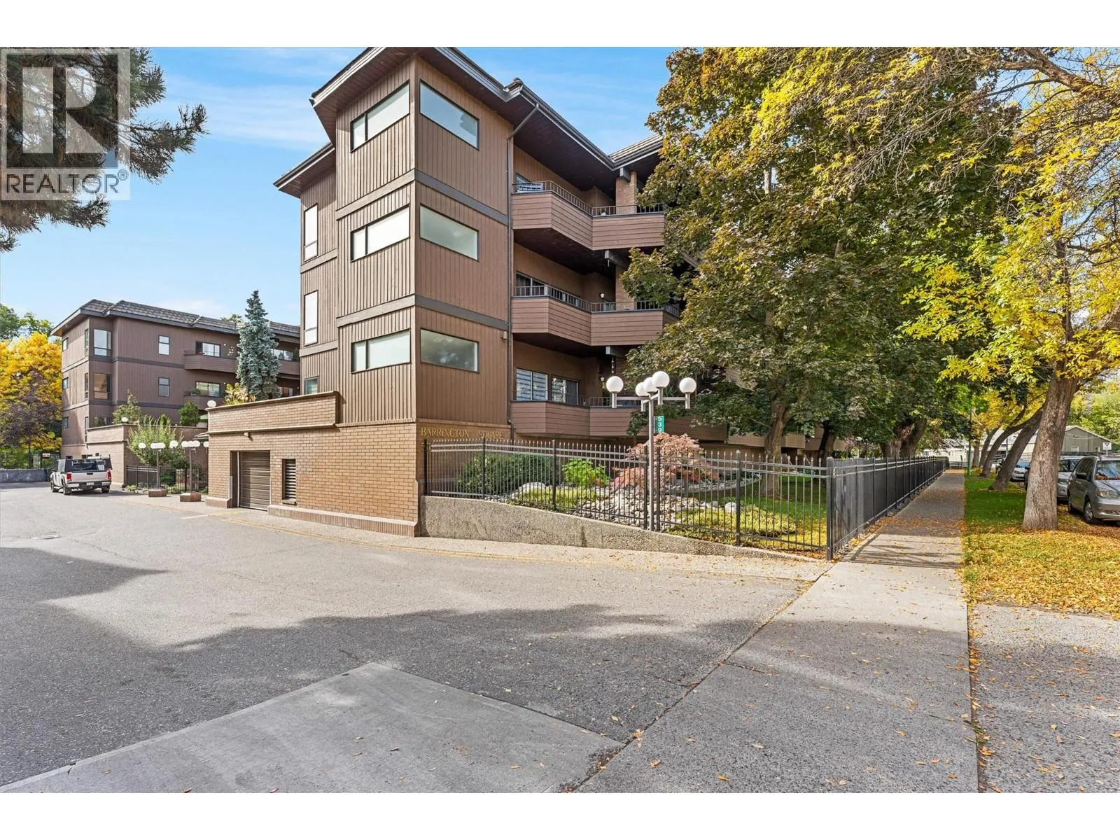 539 Sutherland Avenue Unit# 106