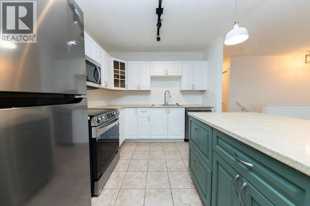 393 WADDINGTON Drive